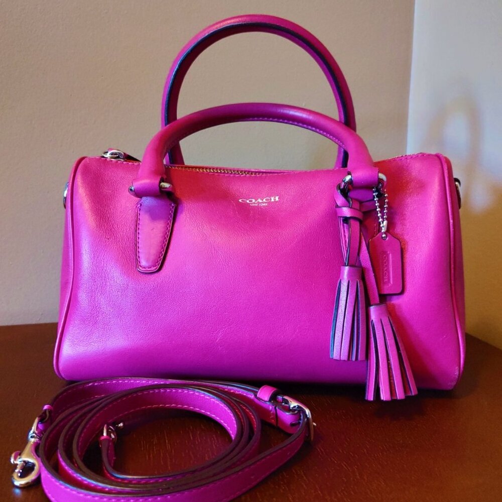 Coach mini bag/crossbody